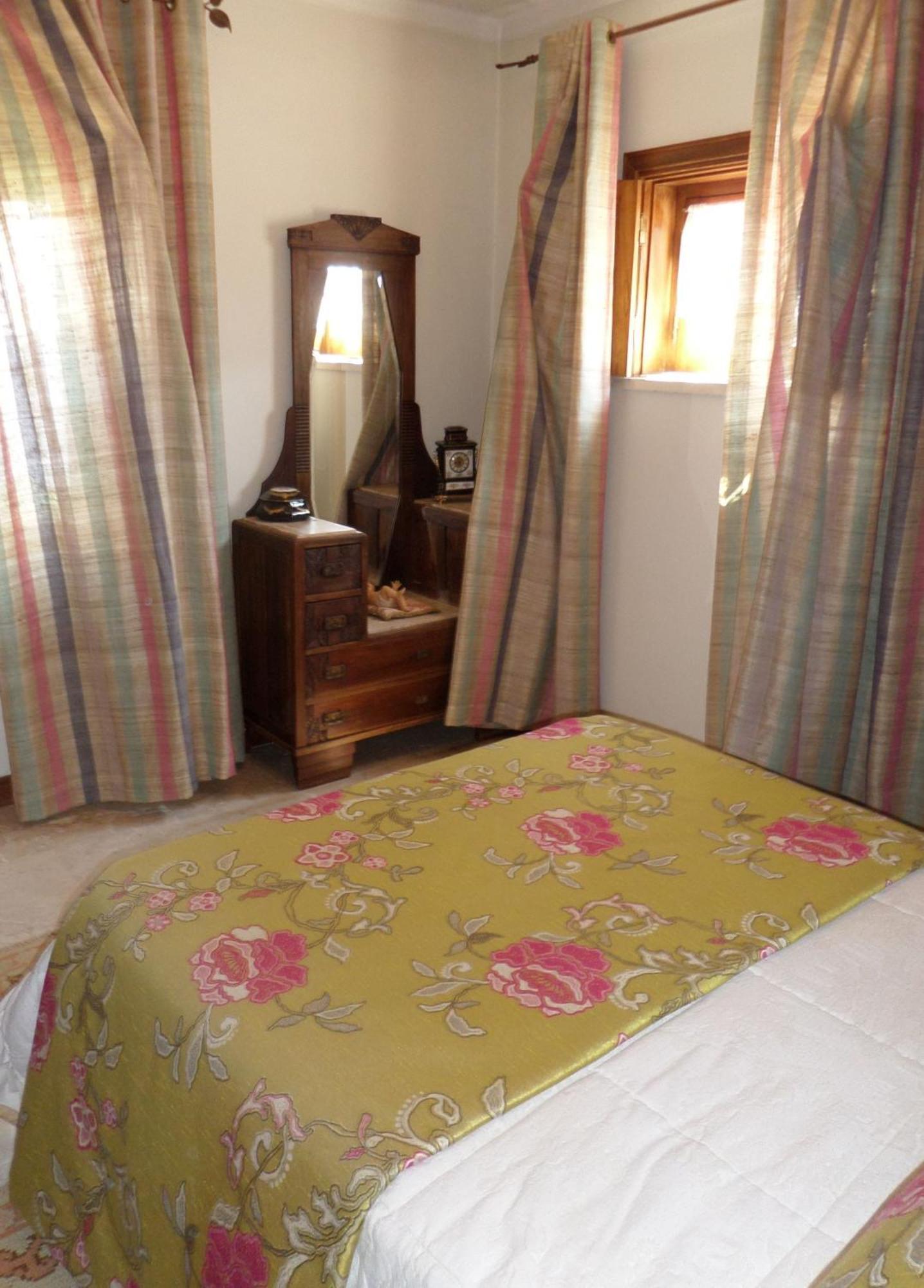 Casal Dos 5 Hotel Minde Ruang foto
