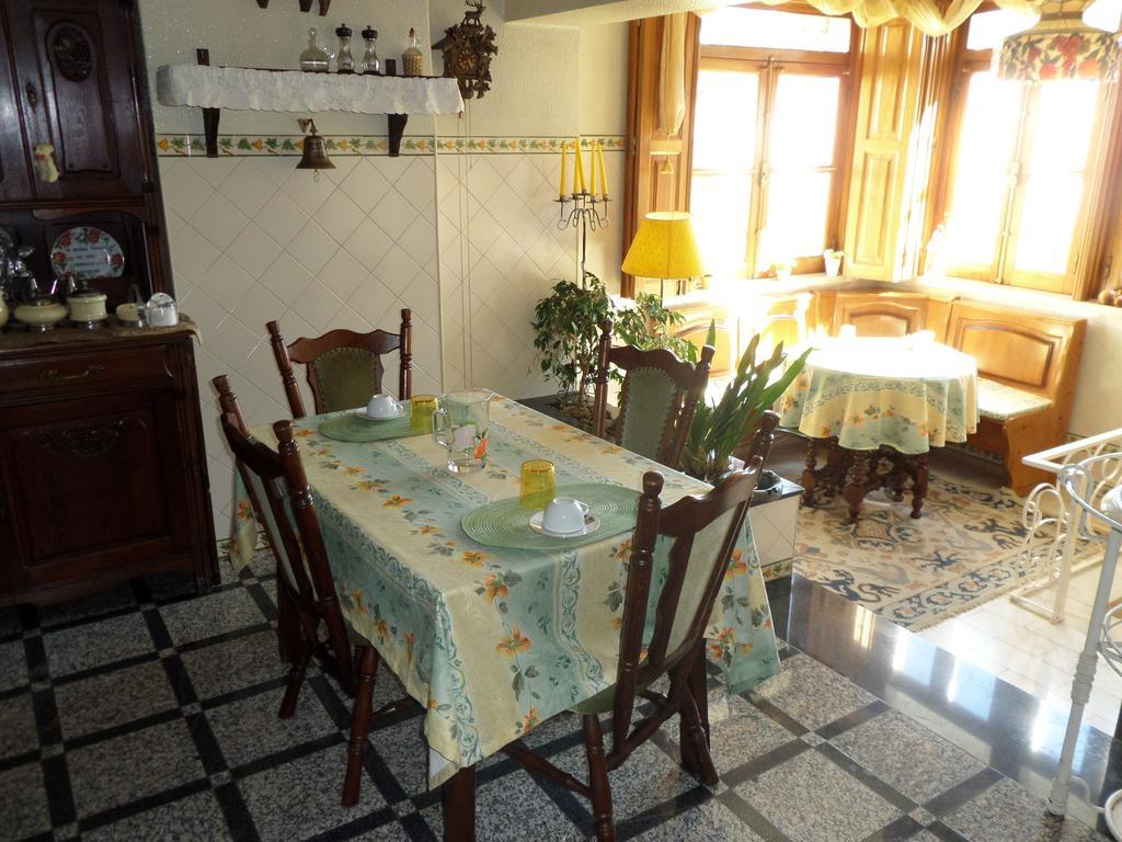 Casal Dos 5 Hotel Minde Bagian luar foto